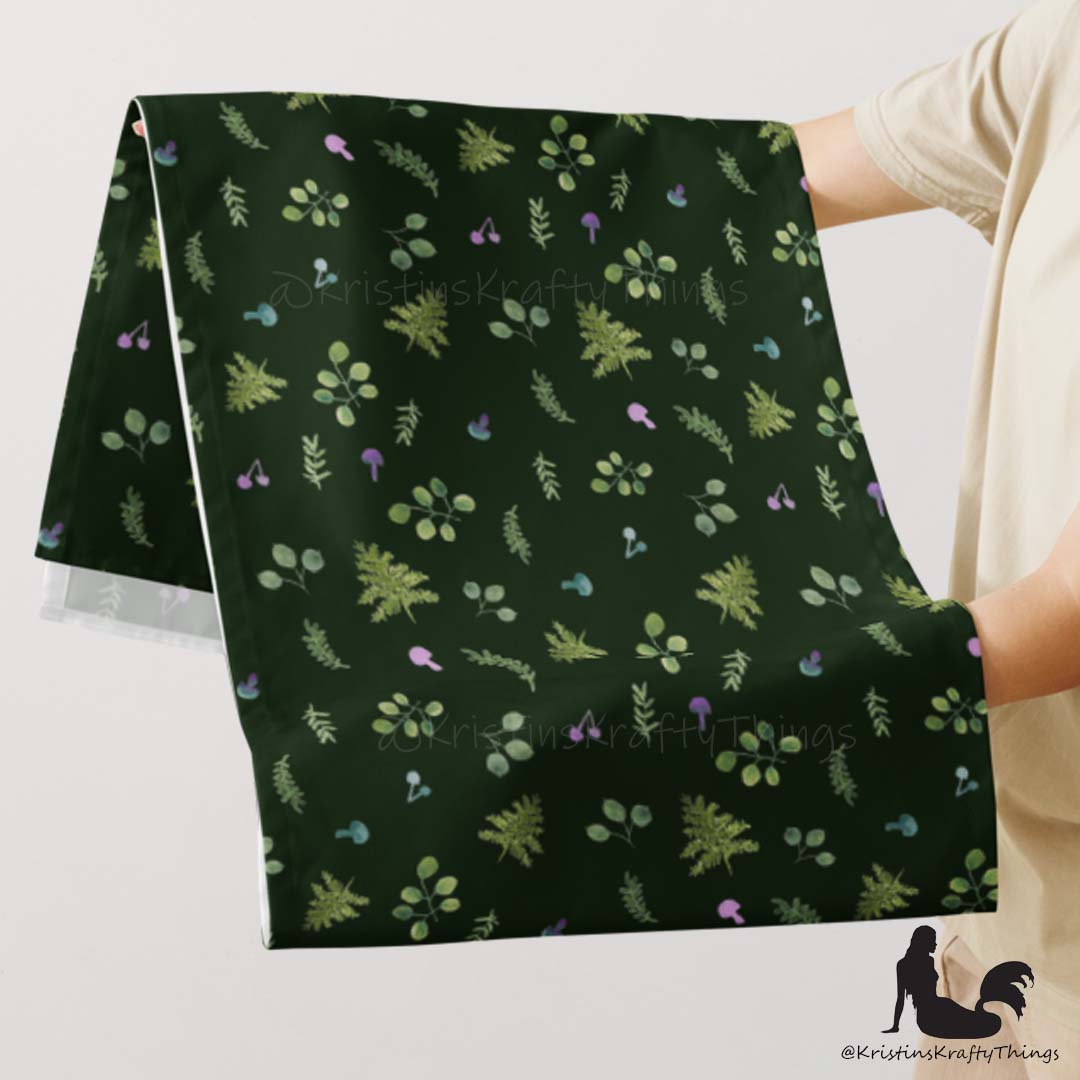 Dining - Woodland Ferns and Mushrooms Dk Green Table Runner
